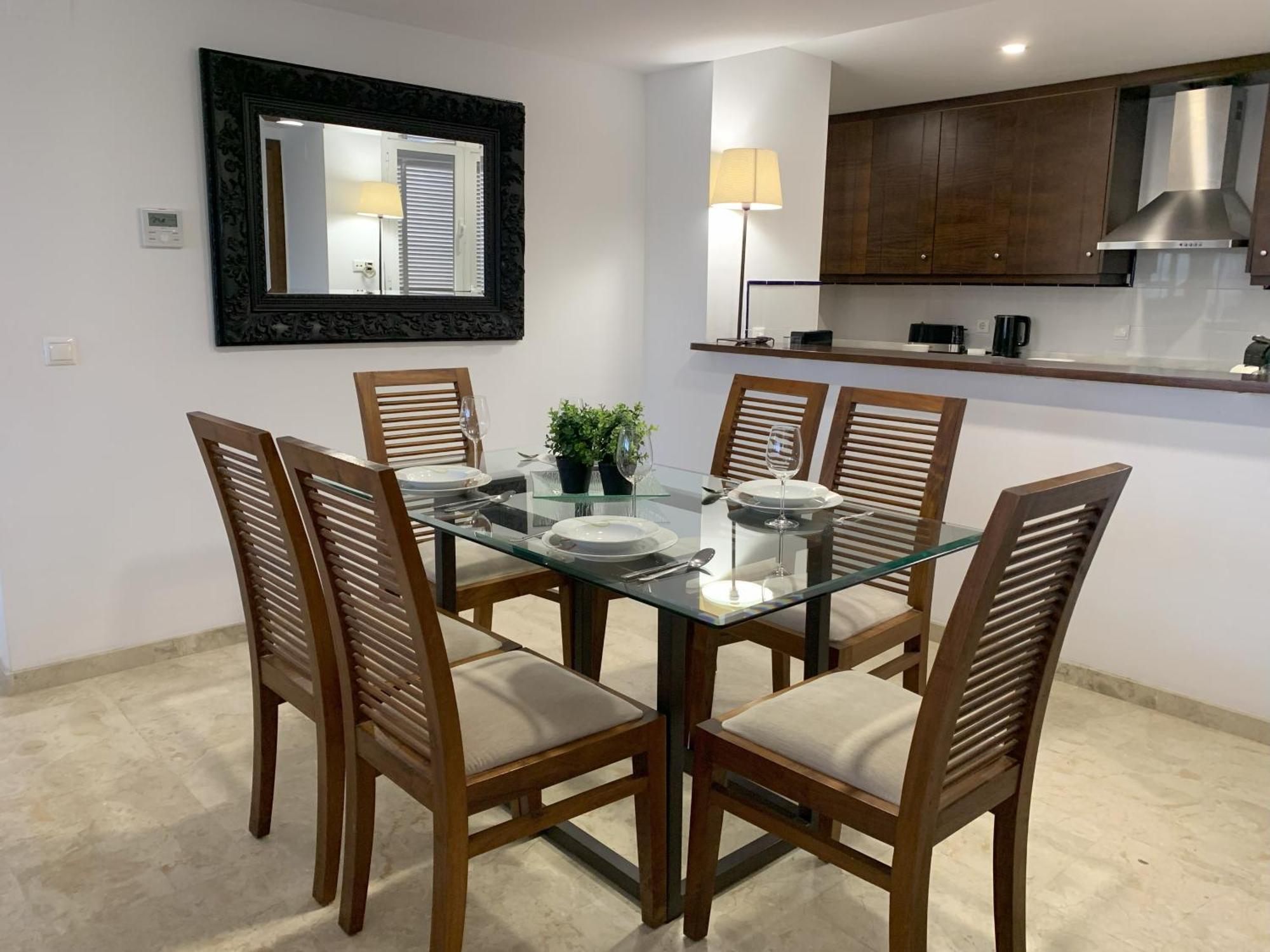 Cc8 By Zanis Apartment Торевиеха Екстериор снимка