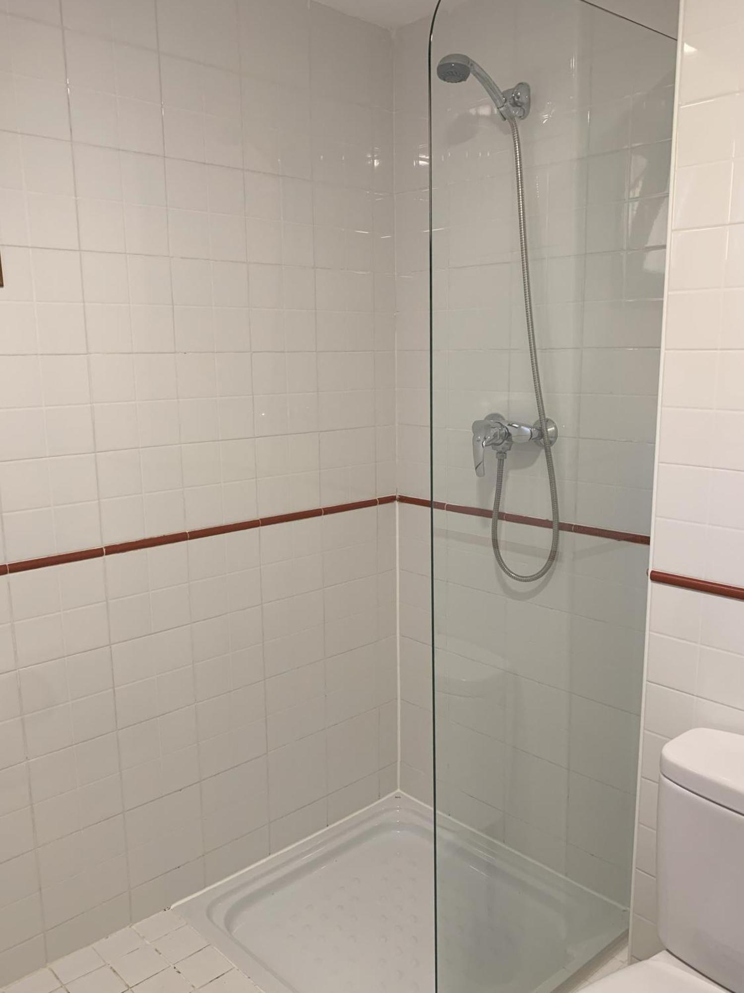 Cc8 By Zanis Apartment Торевиеха Екстериор снимка